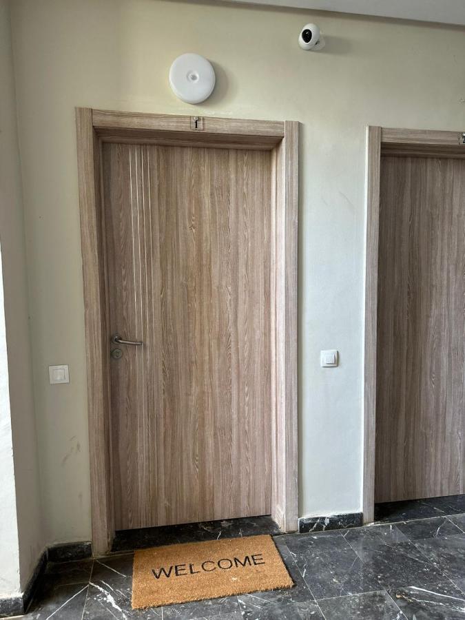 Ifrane Apartment With Swimming Pool Bagian luar foto