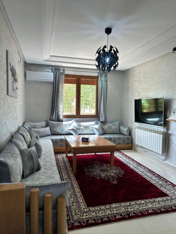 Ifrane Apartment With Swimming Pool Bagian luar foto